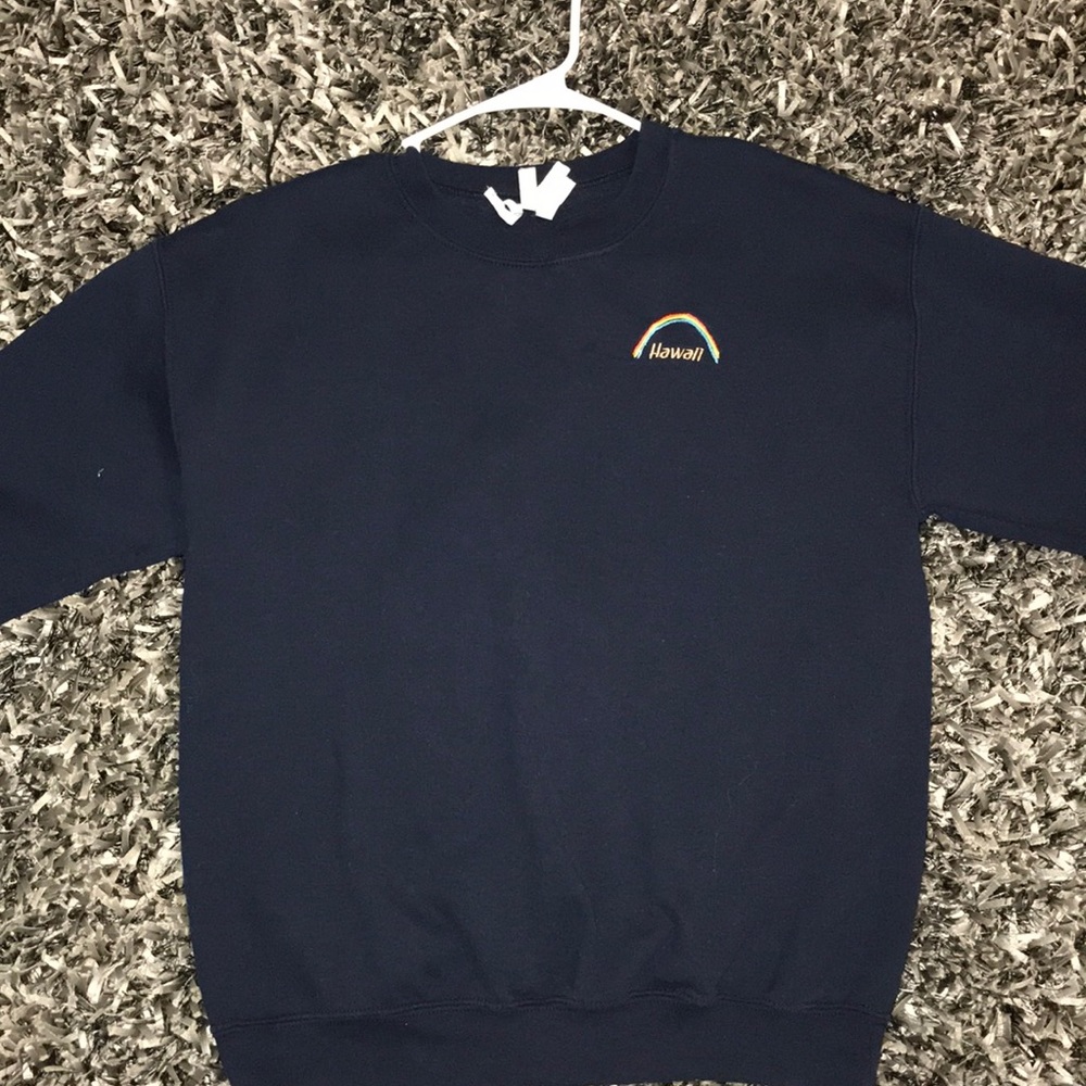 Hawaii embroidered crewneck
